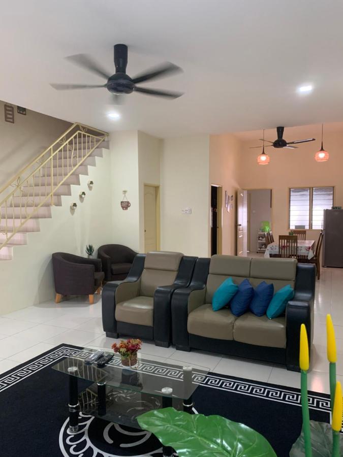 Zillqayyim Homestay Seri Iskandar Exterior foto
